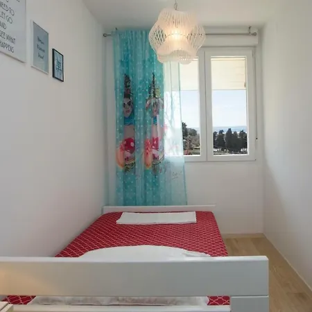 Lux Draga With Balkony شقة *