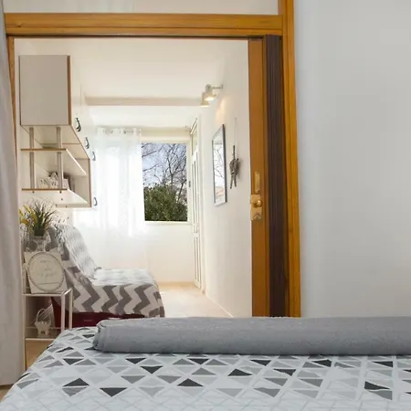 Lux Draga With Balkony Апартаменти *